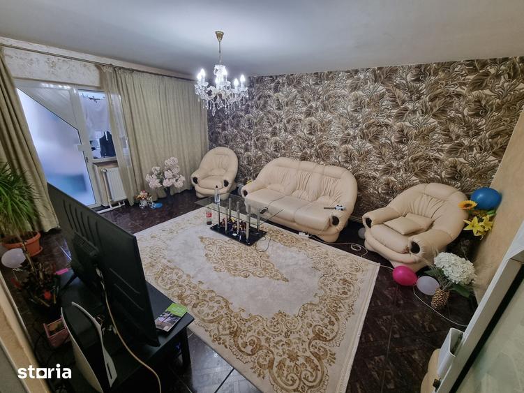 Apartament cu 4 camere în Inel I