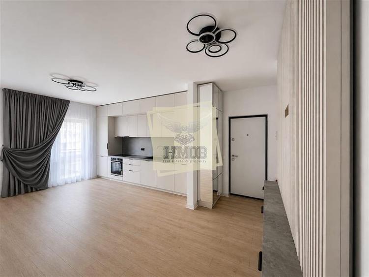 Apartament cu 3 camere decomandat în Hipodrom 1