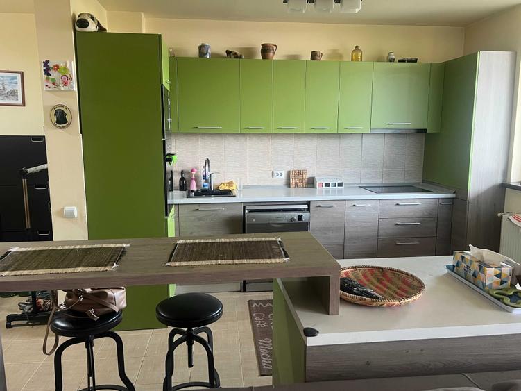 Apartament cu 2 camere semidecomandat în Prelungirea Ghencea