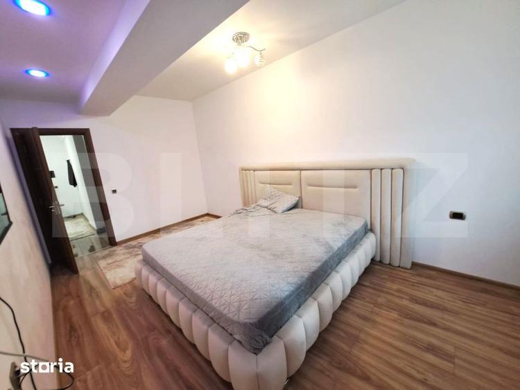 Apartament cu 3 camere decomandat, mobilat în Tractorul