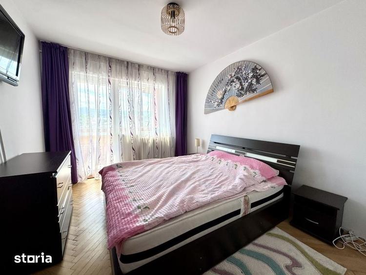 Apartament cu 3 camere decomandat în Plopilor