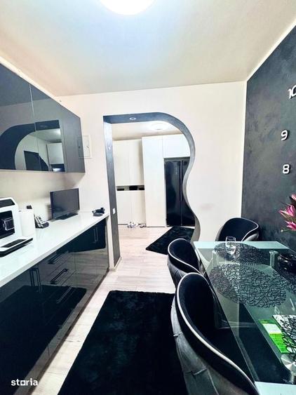 Apartament cu 2 camere decomandat în Uiești