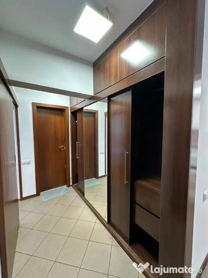 Apartament cu 3 camere decomandat în Tineretului