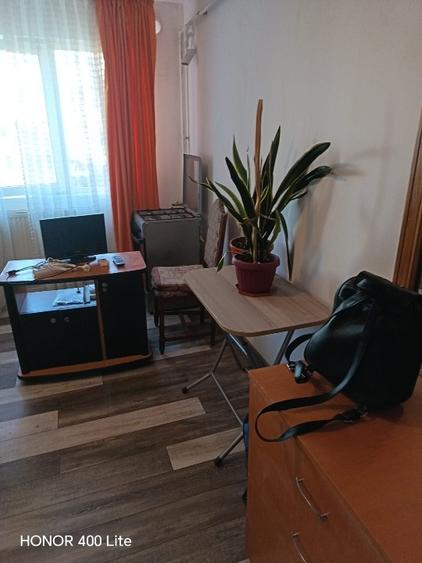 Garsonieră semidecomandată în Prundu