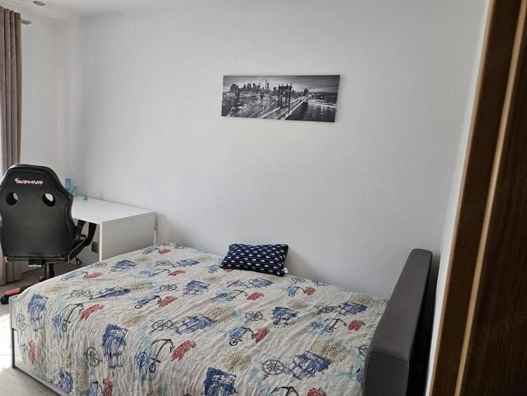 Apartament 3 camere Vasile Aaron - 2