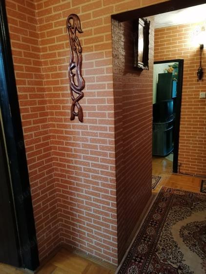 Apartament cu 3 camere decomandat în Caracal