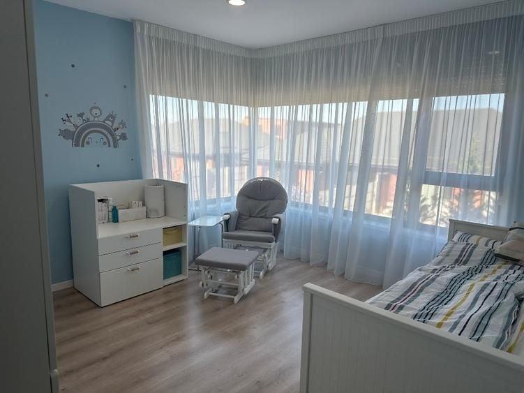 Duplex cu 4 camere cu Canalizare în Tunari