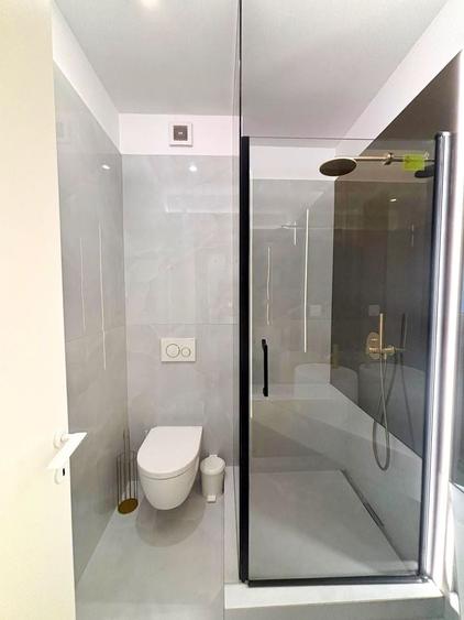 Apartament cu 3 camere decomandat, mobilat în Pipera