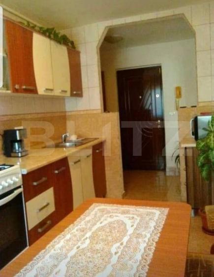 Apartament cu 2 camere decomandat, mobilat în Câmpia Turzii
