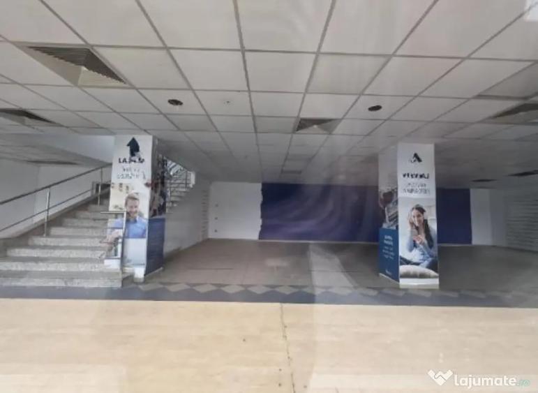 Spațiu comercial, de 864 mp, în Eroii Revoluției