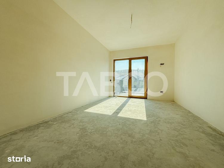 Casă cu 5 camere cu Teren 550 Mp în Apahida