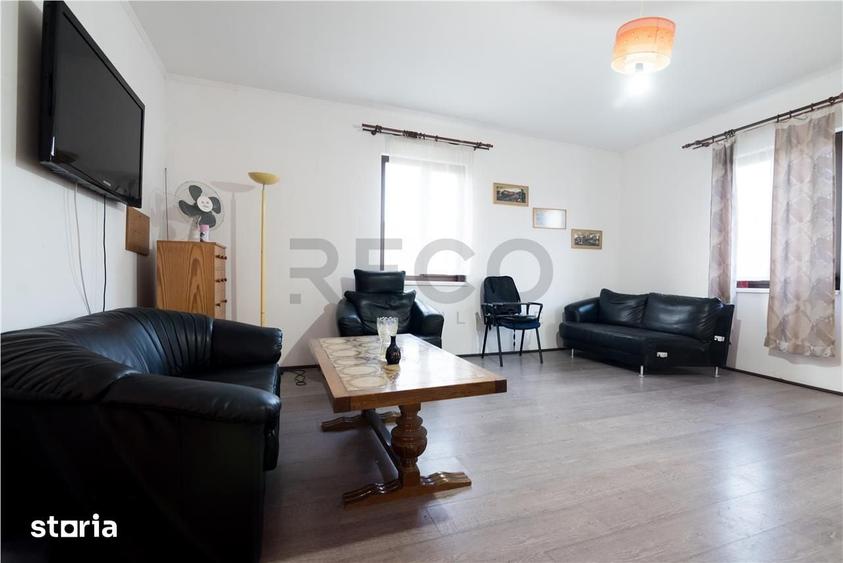 Casă cu 3 camere cu Teren 1184 Mp în Sălard