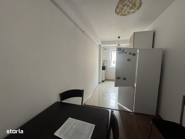 Apartament cu 3 camere decomandat în Mărăști