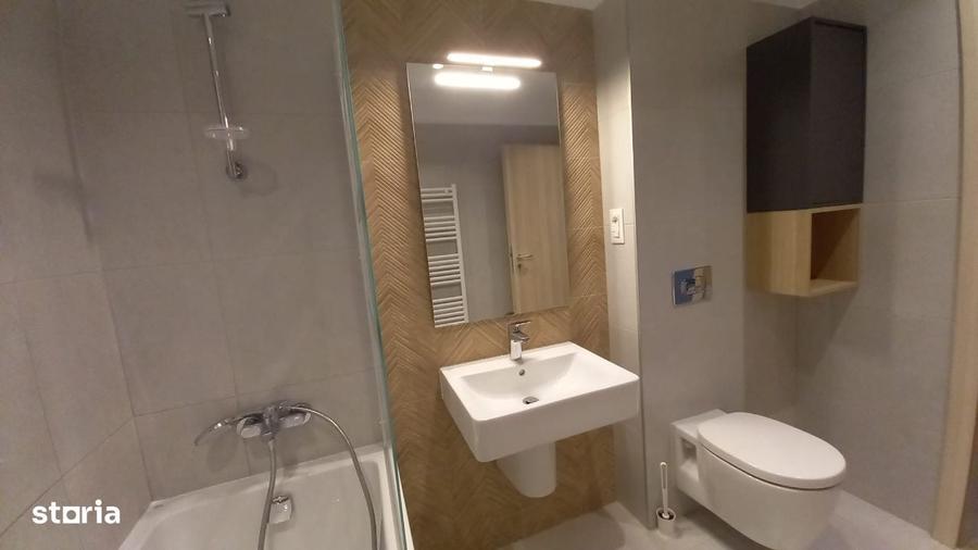 Garsonieră decomandată în Astra