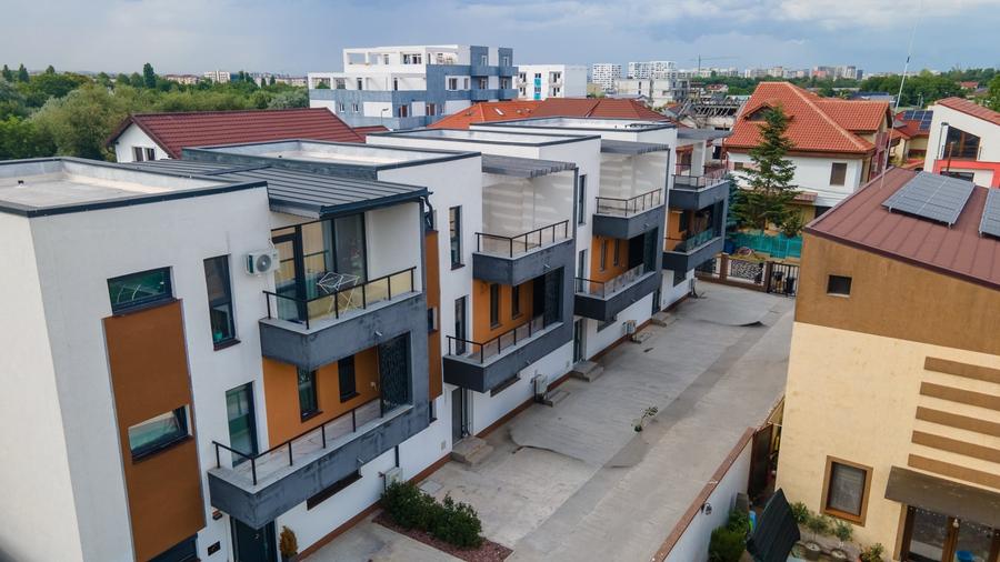 Duplex cu 5 camere cu Canalizare în Kamsas