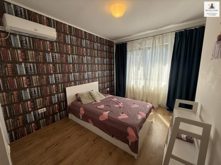 Apartament cu 10 camere, mobilat în Parcul Carol