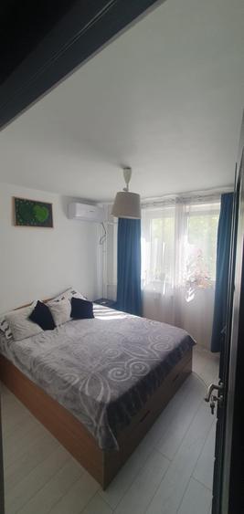 Apartament cu 2 camere decomandat în Drumul Taberei