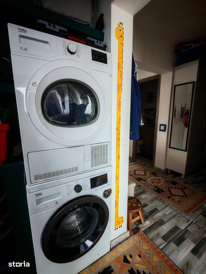 Apartament cu 3 camere decomandat în Astra