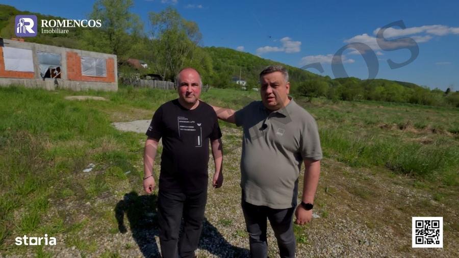 Casă cu 3 camere cu Teren 1428 Mp în Budeasa