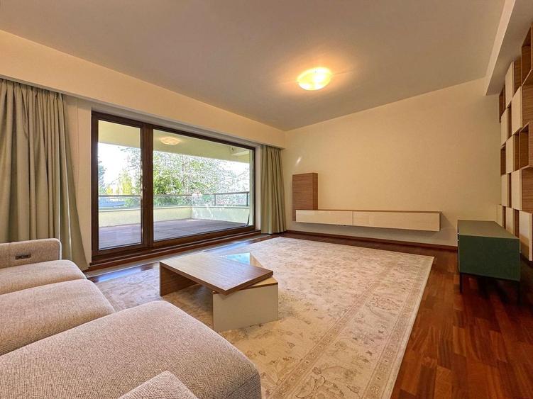 Apartament cu 2 camere decomandat, mobilat în Drumul Poienii