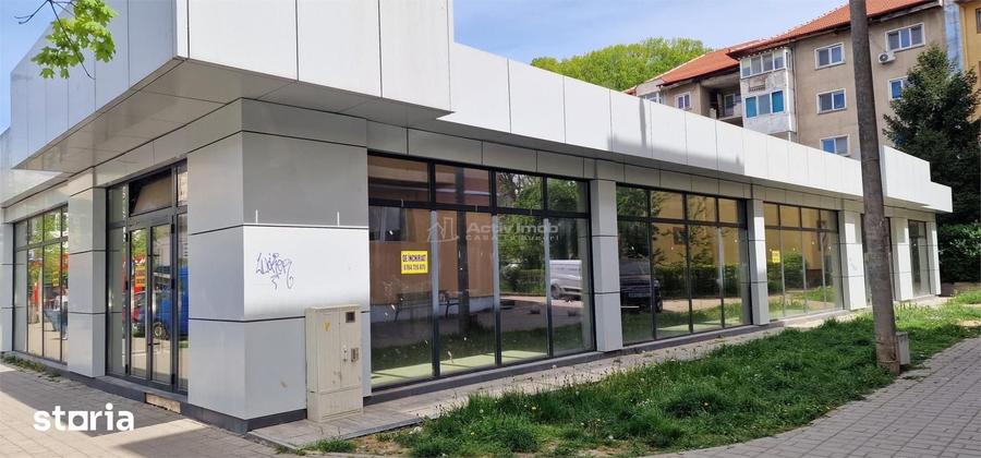 Spațiu comercial, de 500 mp, în Central