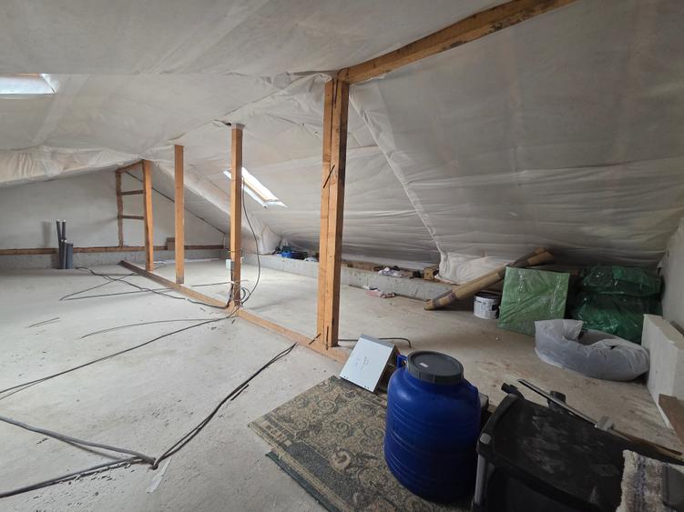 Duplex cu 4 camere cu Canalizare în Bragadiru