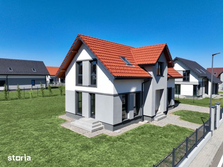 Casă cu 4 camere cu Teren 800 Mp în Târgșoru Vechi