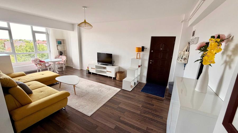 Apartament cu 2 camere semidecomandat în Central