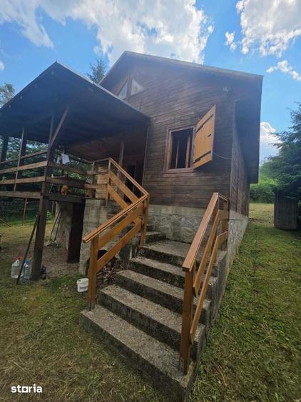 Casă cu 3 camere cu Teren 800 Mp în Central