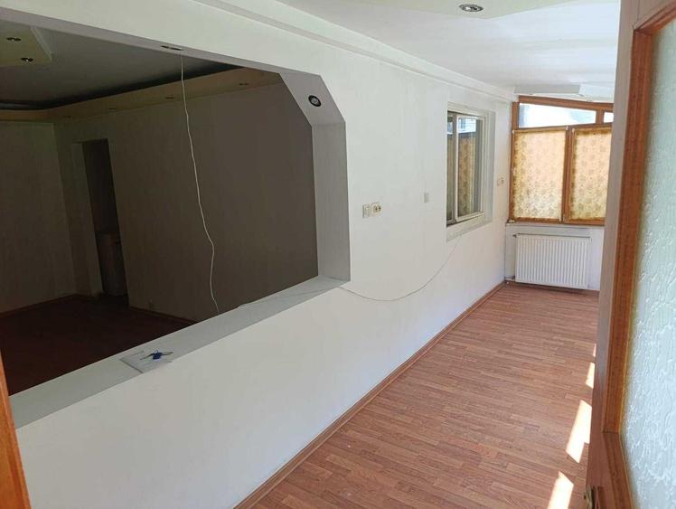 Vand apartament 2 camere - 7