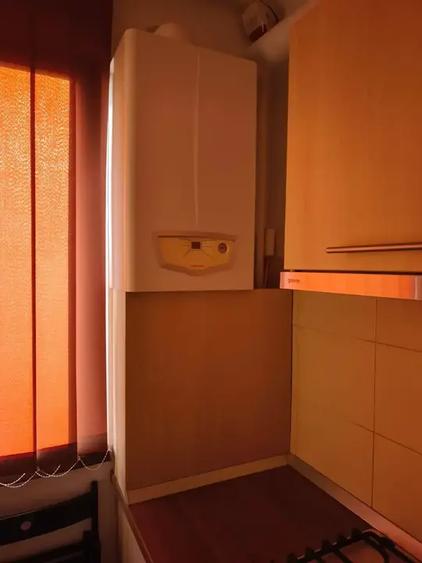 Apartament cu 2 camere decomandat în 1 Decembrie 1918