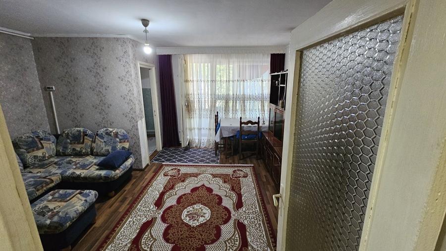 Garsonieră decomandată în Mărăței