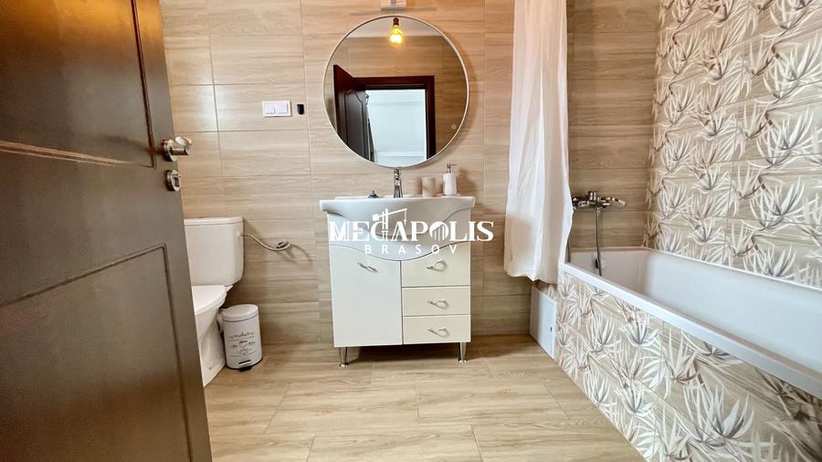 Duplex cu 3 camere cu Canalizare în Tărlungeni