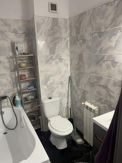 Apartament cu 2 camere decomandat în Tătărași