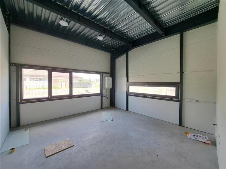 Spațiu comercial, de 700 mp, în Central
