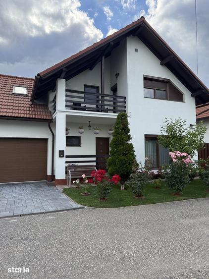 Casă cu 4 camere cu Teren 276 Mp în Valea Borcutului