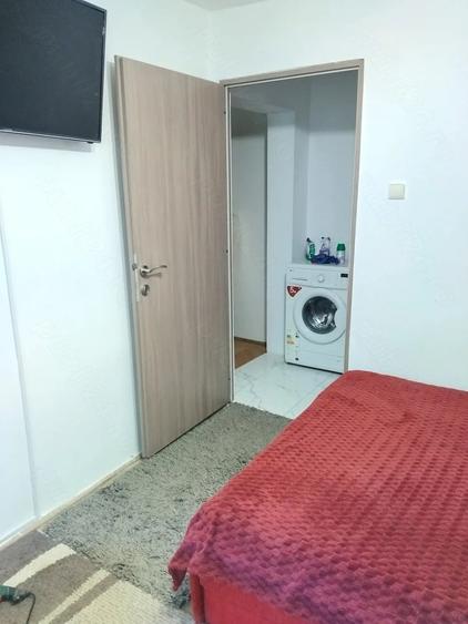 Inchiriez apartament 2 cam - 4