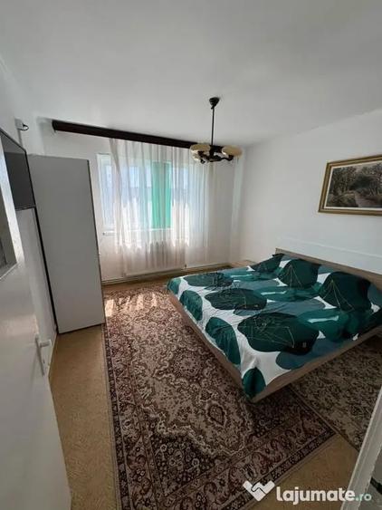 Apartament cu 3 camere decomandat în Tomis Nord