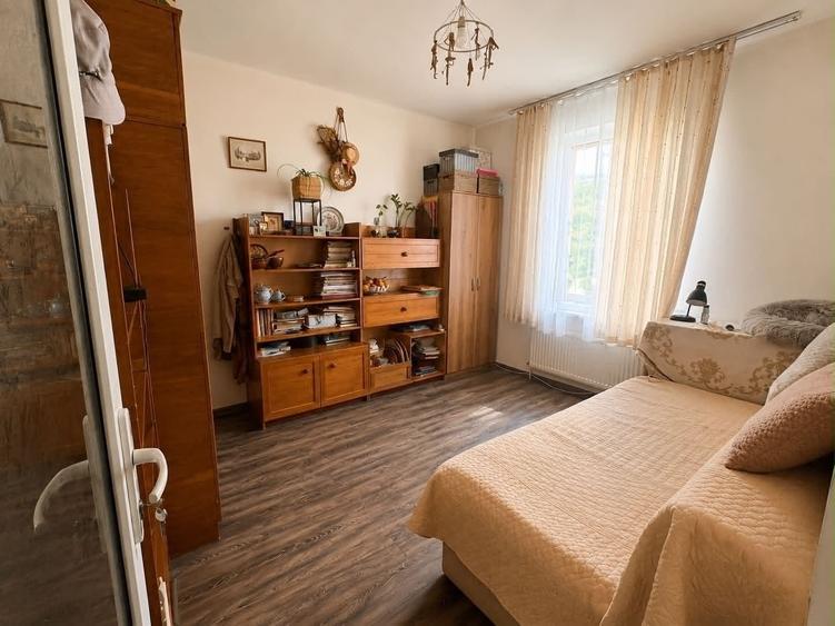 Proprietar vand apartament cu 2 camere ultracentral, cu gradina si parcare proprie. Comision 0% - 3