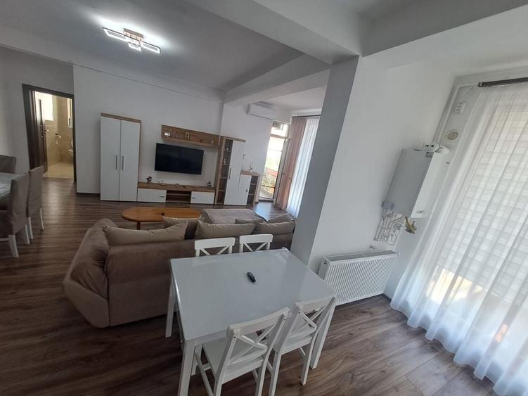 Apartament cu 2 camere decomandat în Șelimbăr