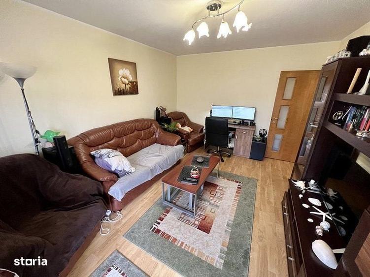 Apartament cu 2 camere decomandat în Astra