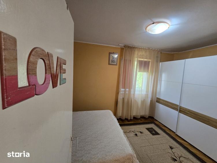 Apartament cu 2 camere semidecomandat în Astra