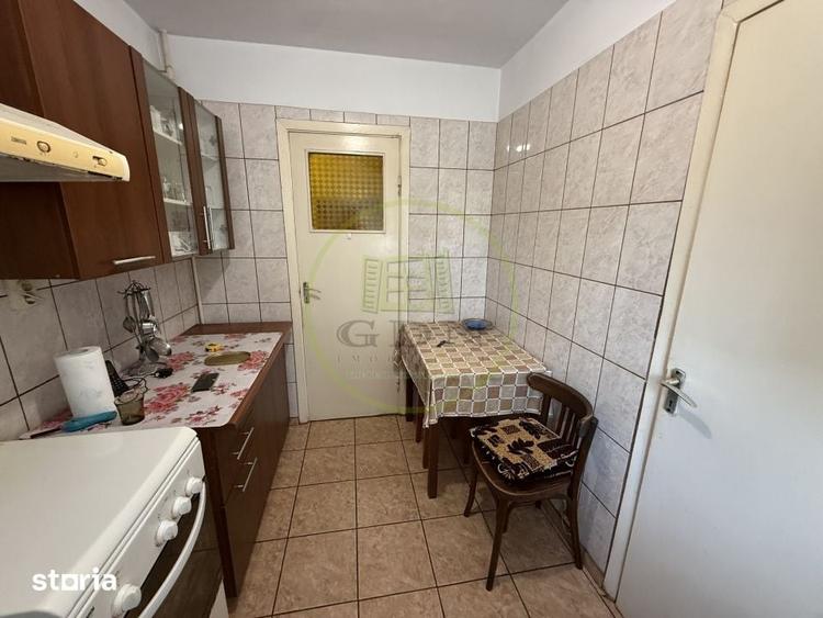 Apartament cu 2 camere semidecomandat în Brazda lui Novac