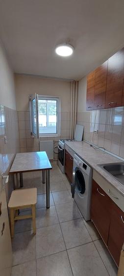 Garsonieră decomandată în Rahova