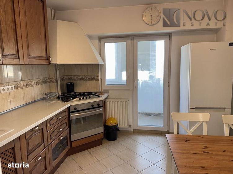 Apartament cu 2 camere decomandat în Universitate