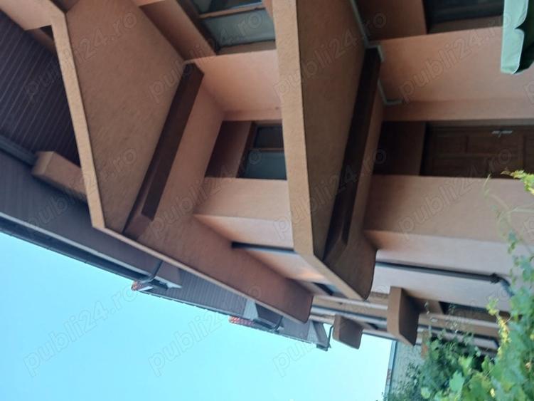 Casă cu 6 camere cu Teren 540 Mp în Traian