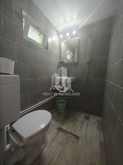 Casă individuală cu 19 camere cu Canalizare în Nord-Est