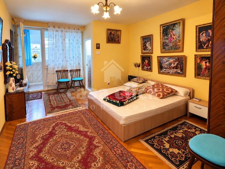 Garsonieră decomandată în Mazepa 1