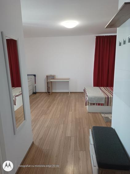 Garsonieră decomandată în Drumul Taberei