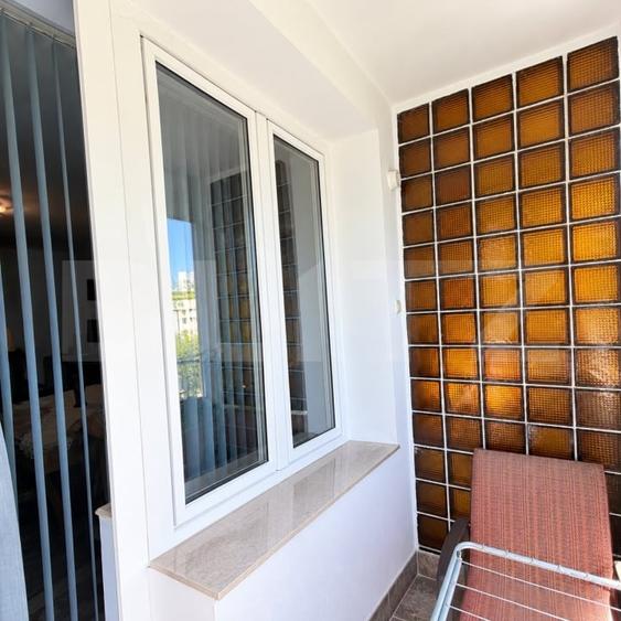 Apartament cu 2 camere decomandat, mobilat în Central